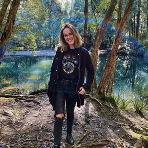 Meet your Posher, Alexa